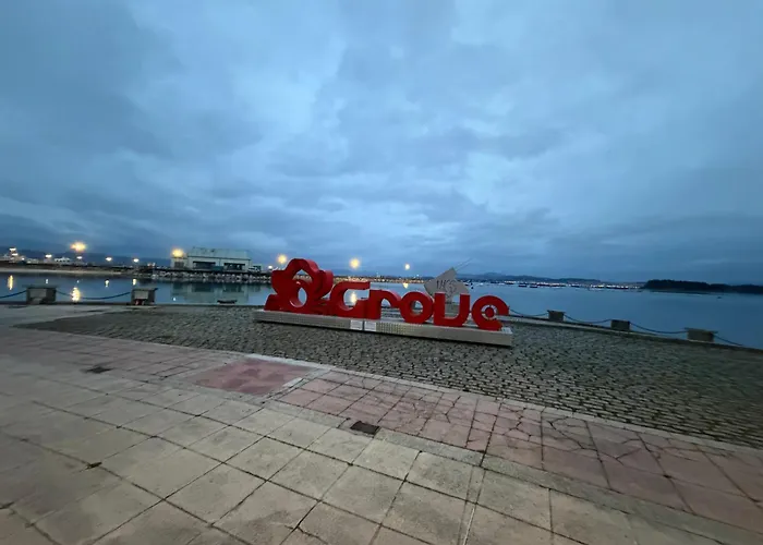 Sol E Lua En El Centro De *